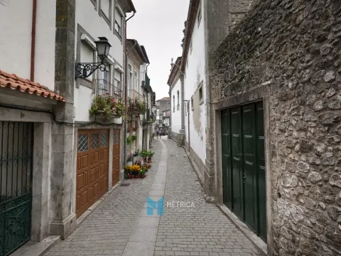 Prédio no Centro Histórico de Viana do Castelo | 375.000€