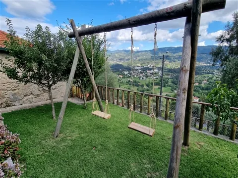 Moradia T3 com Piscina e Alojamento Local | Cendufe, Arcos de Valdevez 