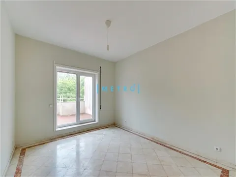 Apartamento T4