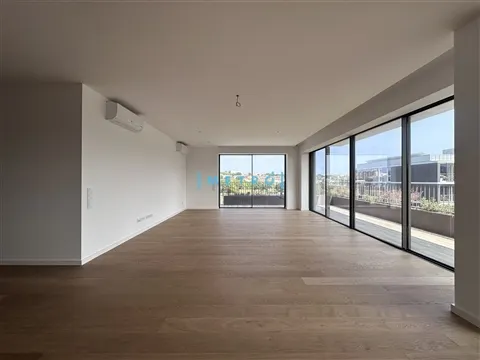 Apartamento T4