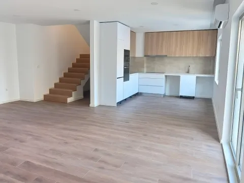 Appartamento 4 Vani DUPLEX