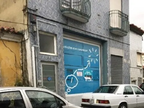 Prédio Aveiro, centro da cidade, viabilidade de construção em altura