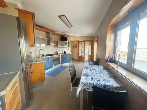 Apartamento T3 Aveiro, Glória e Vera Cruz, centro da cidade