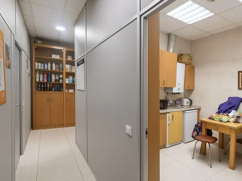 Loja em Aveiro, São Bernardo, a apenas 5 minutos do centro de Aveiro