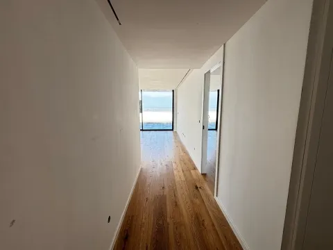 Apartment T3 in Vagueira beach , with swimming pool and sea view.