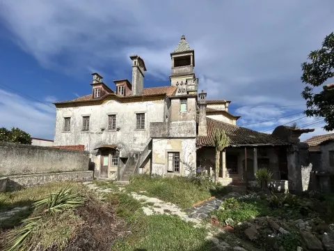 Palacete T11 em Aveiro Cacia, joia arquitetónica cheia de história