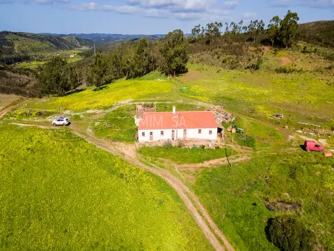Quinta com Moradia e Terrenos de 12ha – Colinas Verdes, Lagos