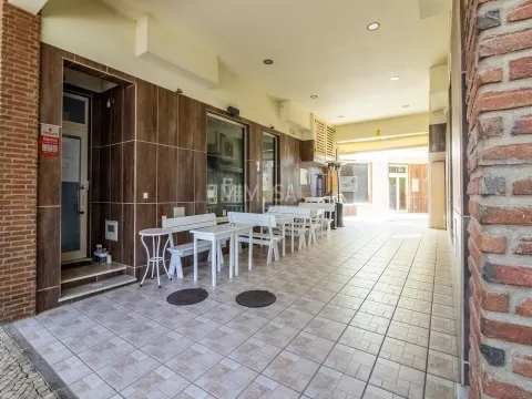 Winkel met ideale ligging in het centrum van Ferragudo, Algarve