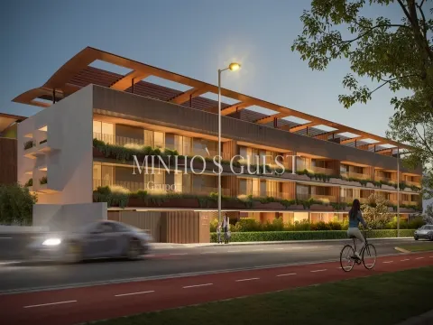 Apartamento T3 de Luxo com Varanda | Av. da Boavista - Porto