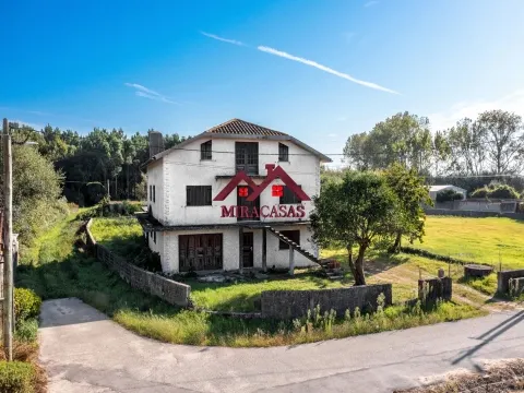 Grundstück 4 Schlafzimmer