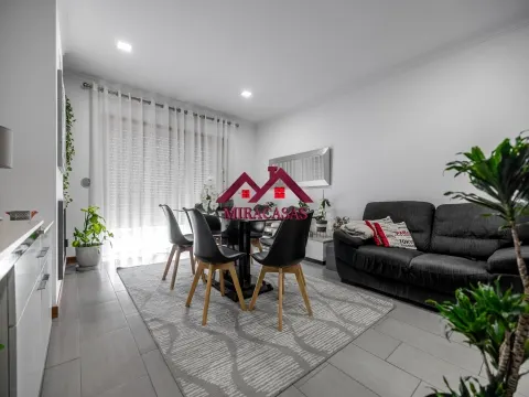 Apartamento T2+2 DUPLEX com Terraço, Garagem e Entrada Independente à Venda em Mira