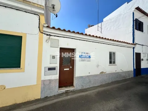 Moradia em Banda T2 – Aldeia dos Fernandes | Almodôvar