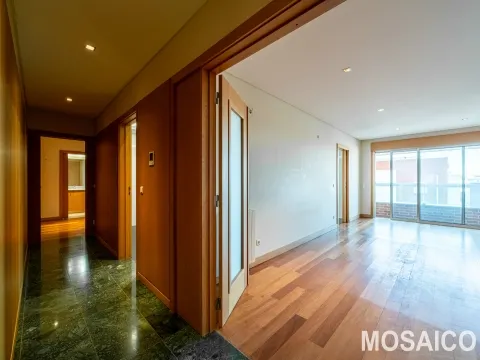 Appartement 4 Chambre(s)