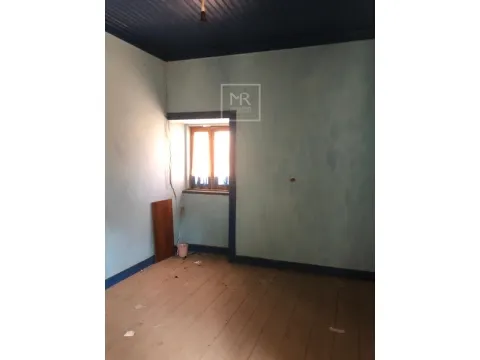 Scrapped Building T4