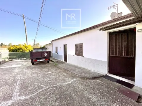 Detached house T2