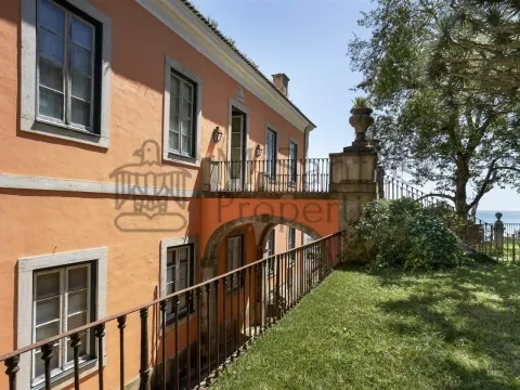 Palacio na 1º linha de Mar em Paço de  Arcos 