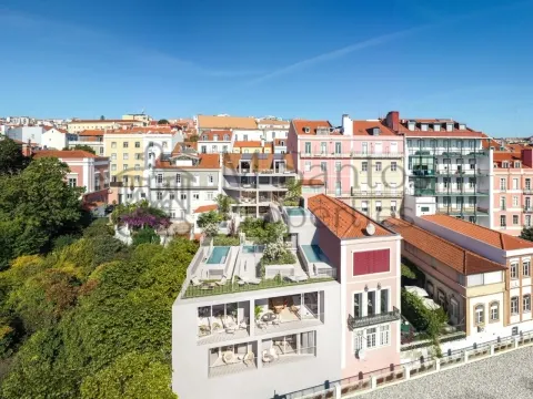 LISBOA  - Estrela  T1  com 1   parqueamento