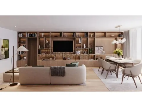 CASCAIS_  T3  renovado no Bairro do Rosario com Garagem