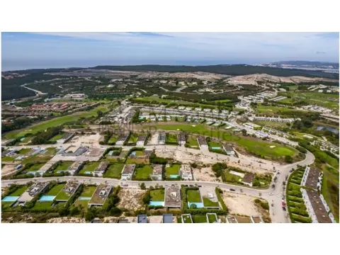 OBIDOS -  BOM SUCESSO RESORT  - Oportunidade - Terreno  746m2  com projeto Arqt  Carrilho da  Graça.