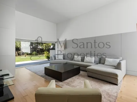 LEIRIA - Obidos  -  Moradia T3 no Bom Sucesso Resort – Conforto, Design e Natureza