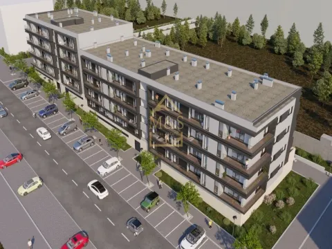 Apartamento T1+1, novo, varanda, garagem, luxo