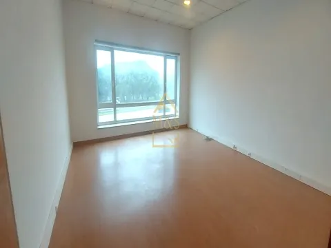 Escritório arrendar, Lugar Garagem, Paranhos, Porto 