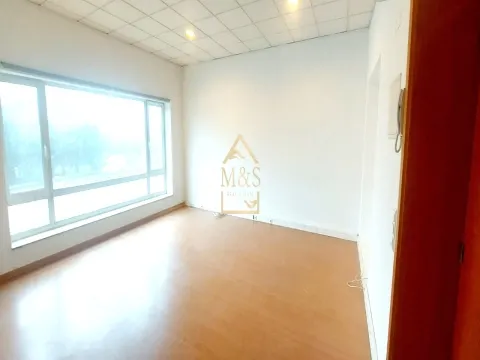 Escritório arrendar, Lugar Garagem, Paranhos, Porto 