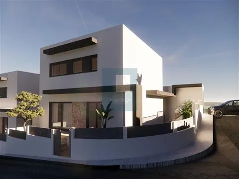 Moradia Nova T3, Apelação, Loures