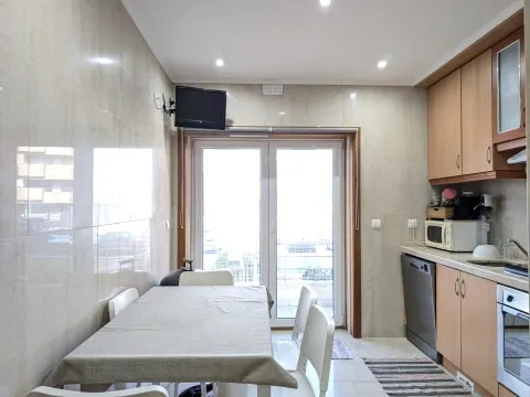 Penthouse-Duplex in Praia da Barra mit Blick auf Meer und Ria