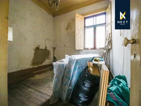 Prédio para Reconstrução no Centro Histórico de Viseu