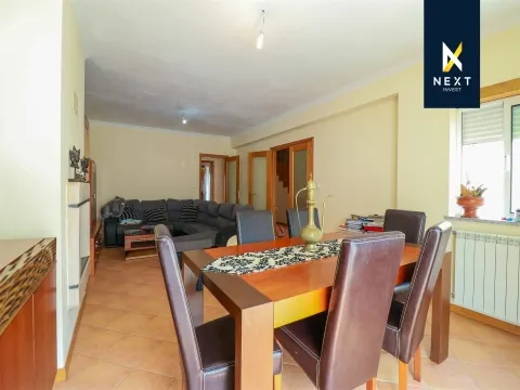 Moradia em Banda T3+2, Quinta de Falorca, Viseu