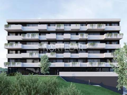 T3 novo com varanda ampla e garagem – Valongo