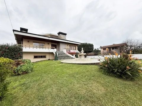 Moradia Isolada T6+1