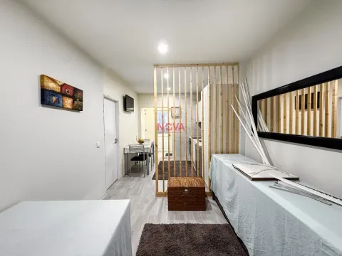 Moradia em Banda T1+1