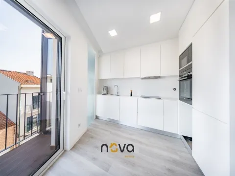 Apartamento T2 situado na 2ª linha de mar em Vila do Conde