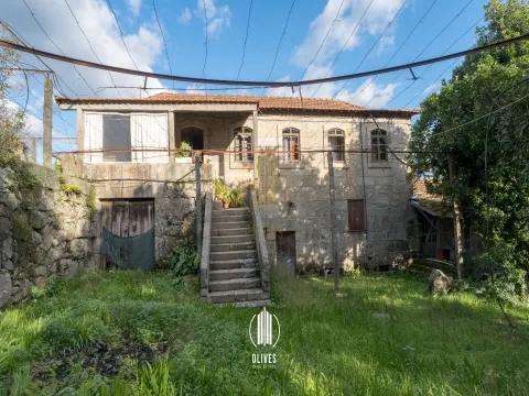 Detached house to restore T4