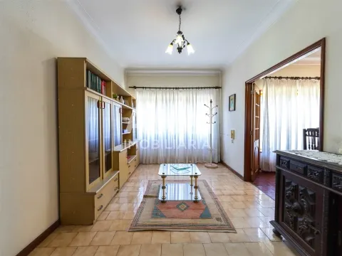 Moradia Isolada T4+3