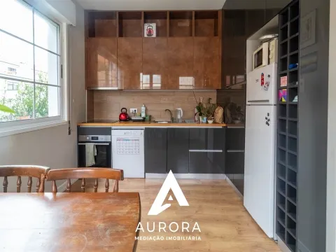 Zweifamilienhaus 4 Schlafzimmer