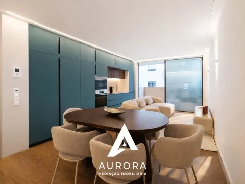 Apartamento T2 a 100 metros da praia Garagem Box