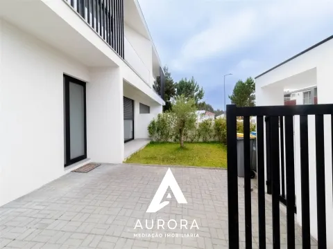 Moradia T4 Moderna em São João de Ver – Próxima de Santa Maria da Feira