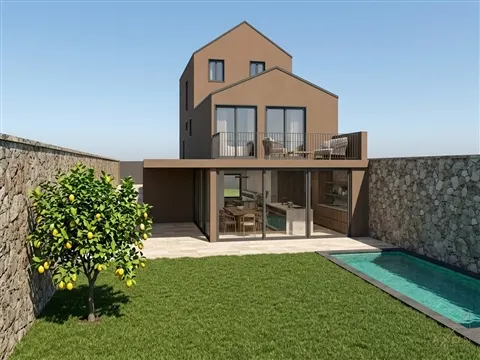 Moradia T5