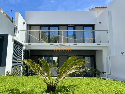 Moradia T2 na Fajã de Cima, Ponta Delgada