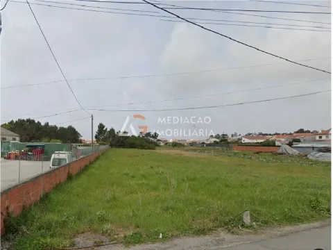 Terreno na Gafanha da Nazaré com 18 metros de frente