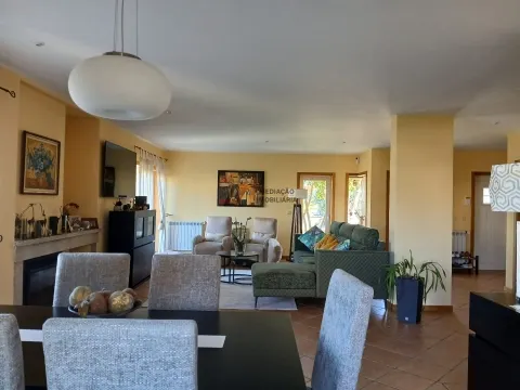 Moradia T4 à venda na Praia da Vagueira