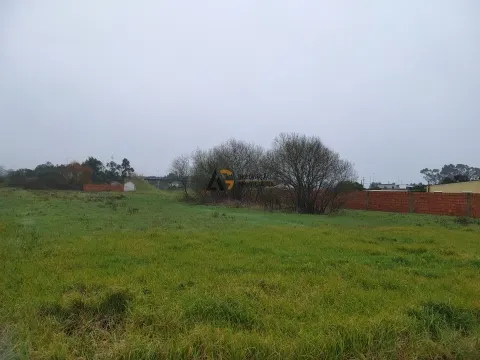 Terreno proximo à A25 à venda na Gafanha da Nazaré