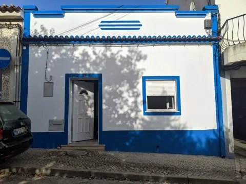 Chalet reformado de 2 dormitorios en Algoz