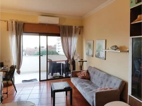Bom preço  -  Albufeira - Apartamento com 60 m2