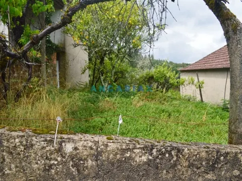 ANG895 -  Moradia T2 para Venda em Nodeirinho, Pedrógão Grande