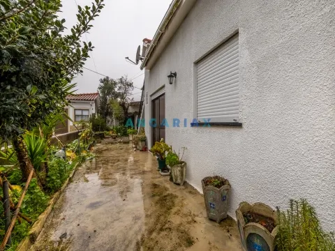 ANG1459 - Moradia T2 para Venda em Batalha