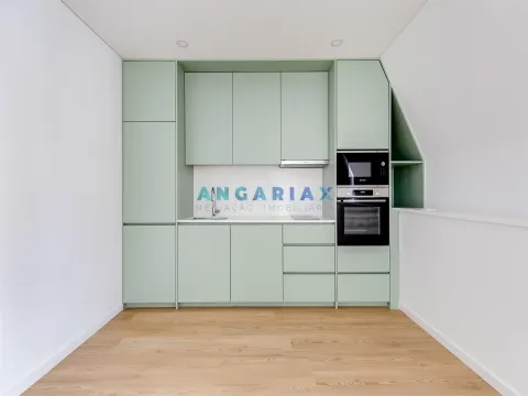 ANG1527 - Apartamento T1 para Arrendamento em Leiria